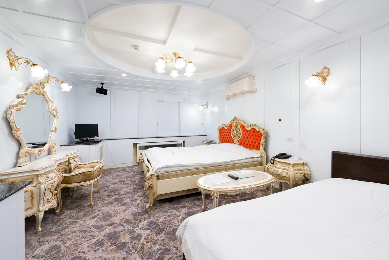 Hotel Shirobara Inn Asakusa طوكيو المظهر الخارجي الصورة